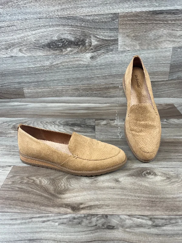 Flats with plush velvet finishes -Shoes Flats By Dr Scholls In Tan, Size: 8.5