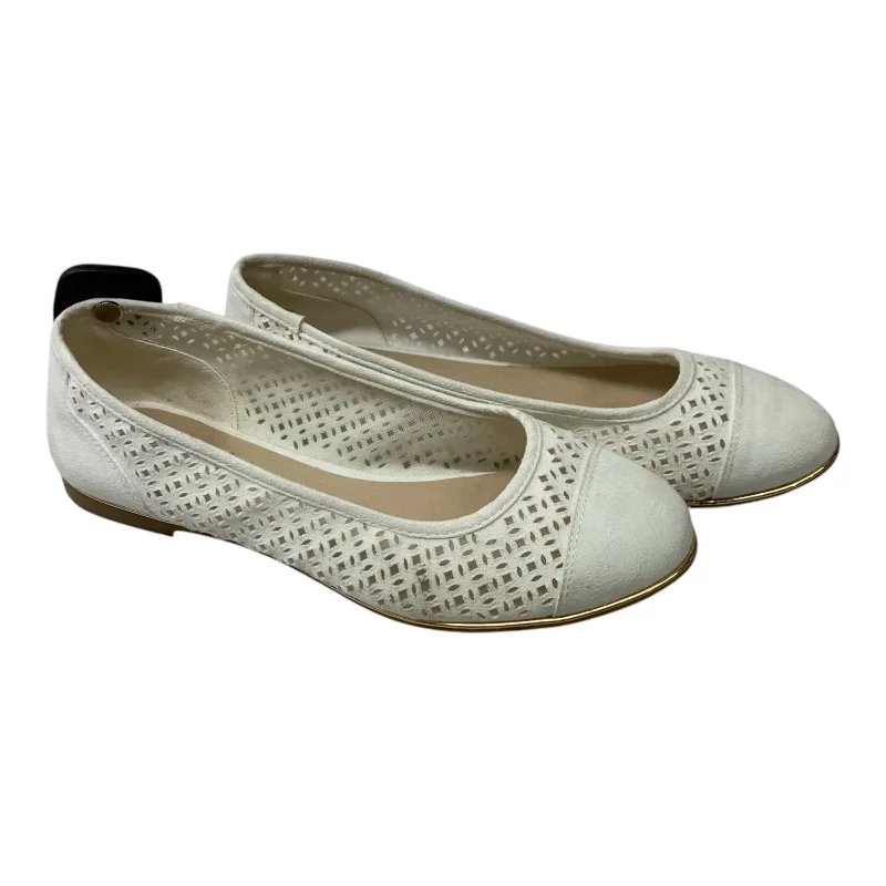 Flats with plush heel fabrics -Shoes Flats By Lauren Blakwell In White, Size: 8.5