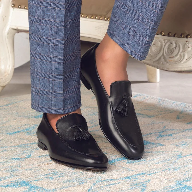 Cushioned loafers for cozy night walks-The Mancio Black Men's Handcrafted Leather Loafers Tresmode