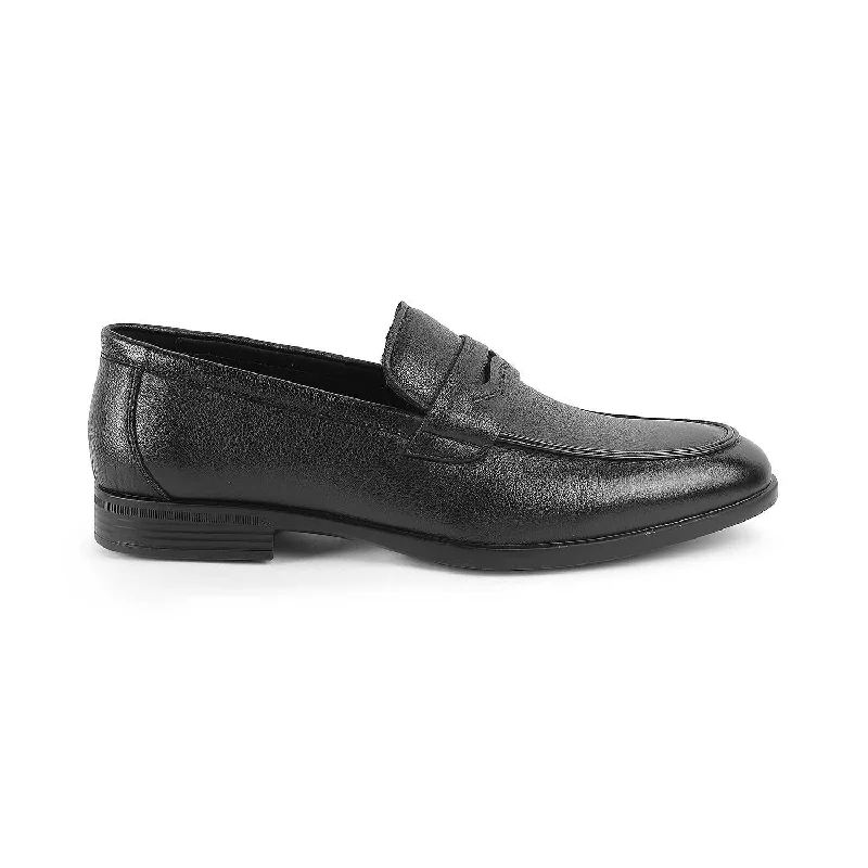 Trendy loafers for chic evening walks-Tresmode Yesi Black Men's Leather Penny Loafers