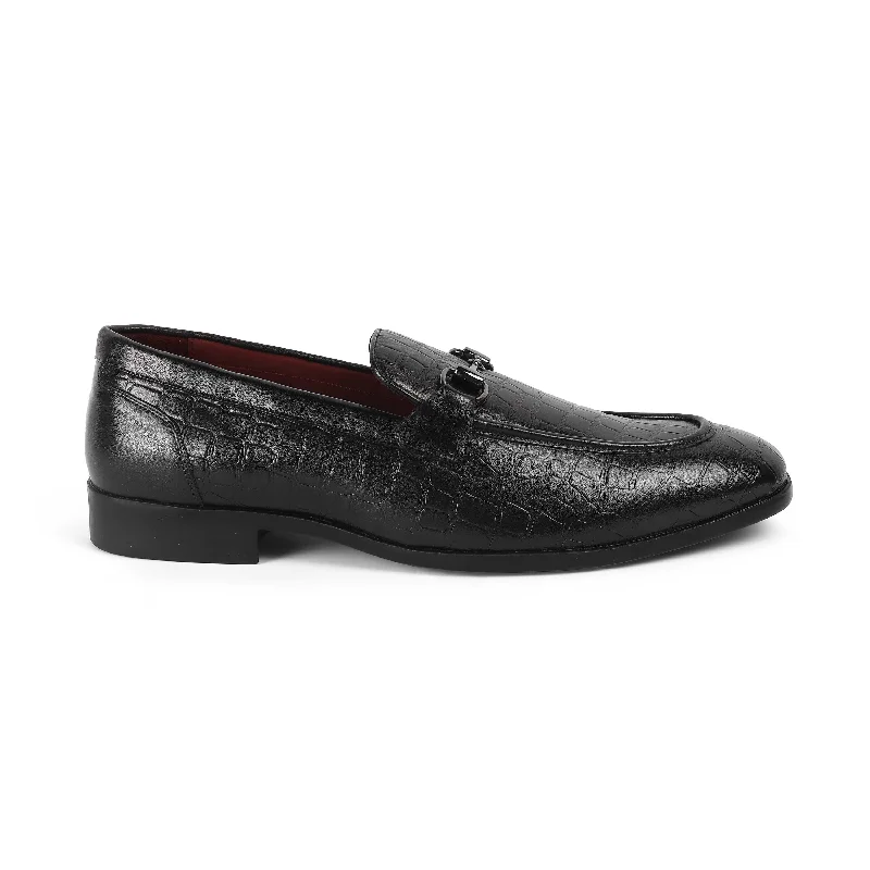 Trendy loafers for chic evening strolls-Tresmode Reden Black Men's Leather Loafers