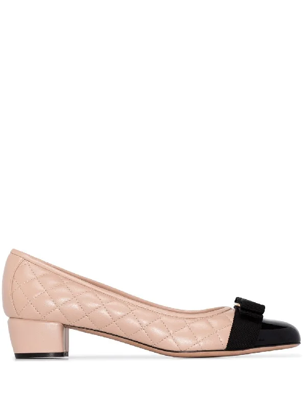 High heels for cool autumn dances -Ferragamo Quilted Leather Pumps with Bow Detailing - Q 35