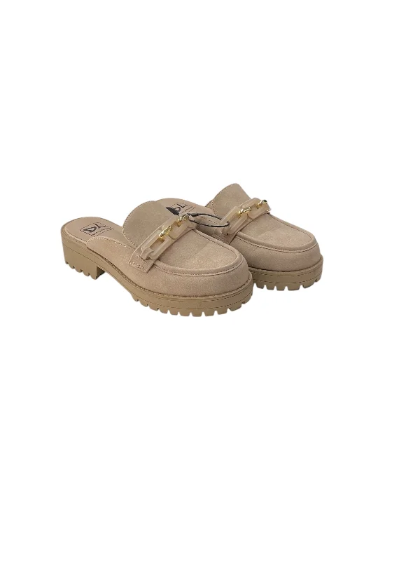 Flats with comfy sole linings -Shoes Flats By Dirty Laundry In Beige, Size: 6