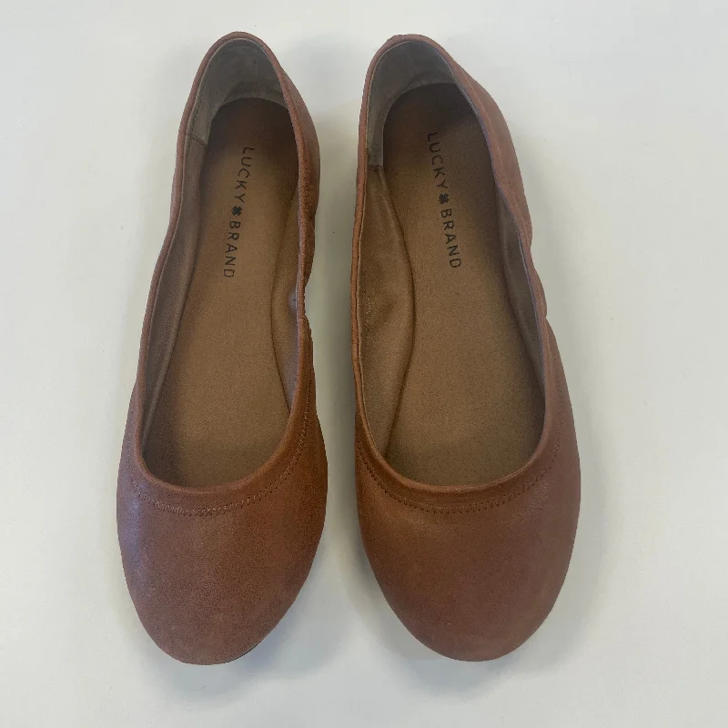 Flats for relaxed snowy strolls -Shoes Flats By Lucky Brand In Brown, Size: 9