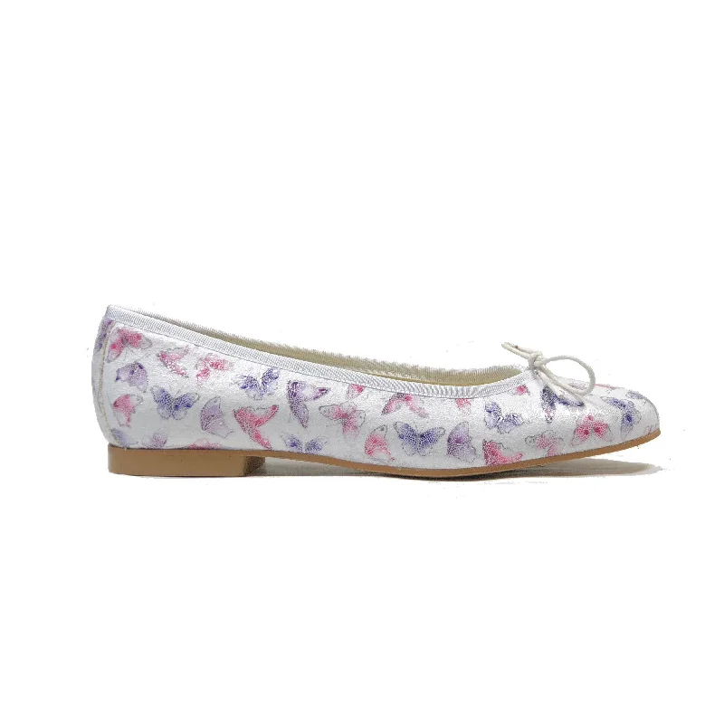 Flats for relaxed snow evenings -'Madi' vegan textile ballet flat by Zette Shoes - white