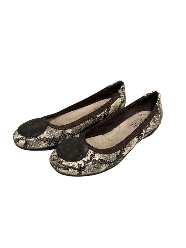 Flats with subtle glow hues -Shoes Flats By Clarks In Snakeskin Print, Size: 6