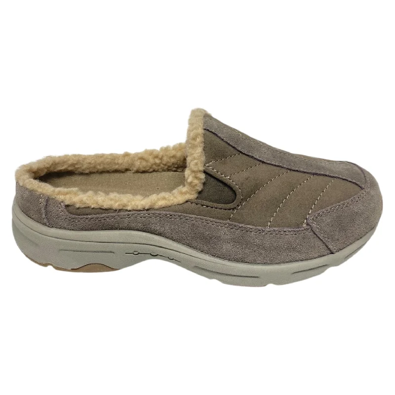 Flats for casual snowy suppers -Shoes Flats By Easy Spirit In Brown & Tan, Size: 7.5