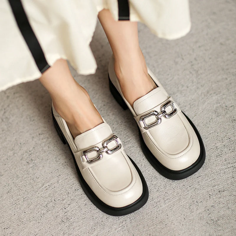 Lightweight loafers for sunny evening strolls-Women Retro Chain Leather Chunky Heel JK Loafers