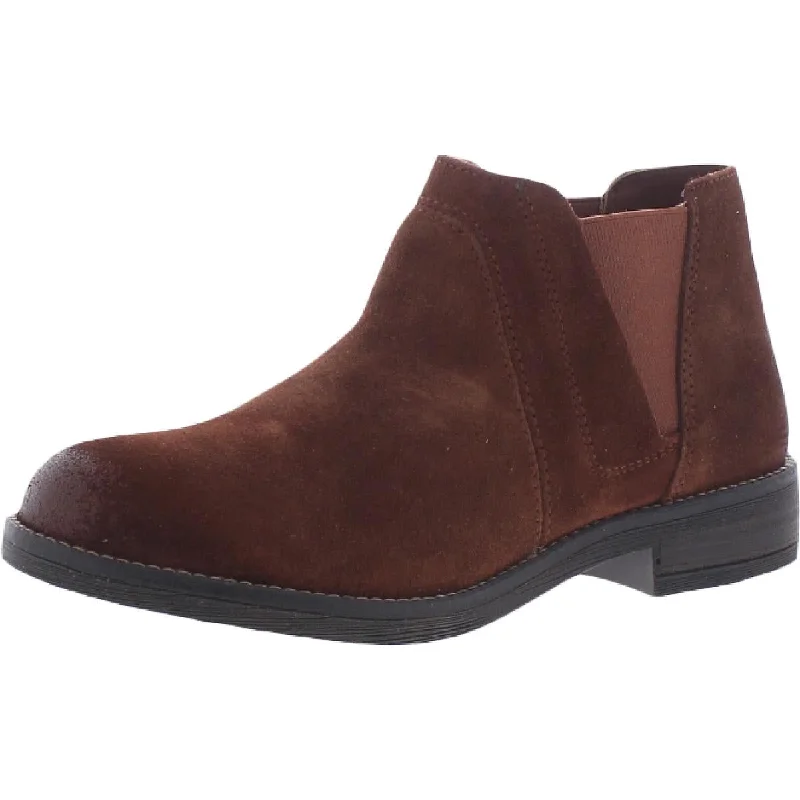 Boots with tough ridge piles -Clarks Womens Demi Beat Suede Pull On Chelsea Boots