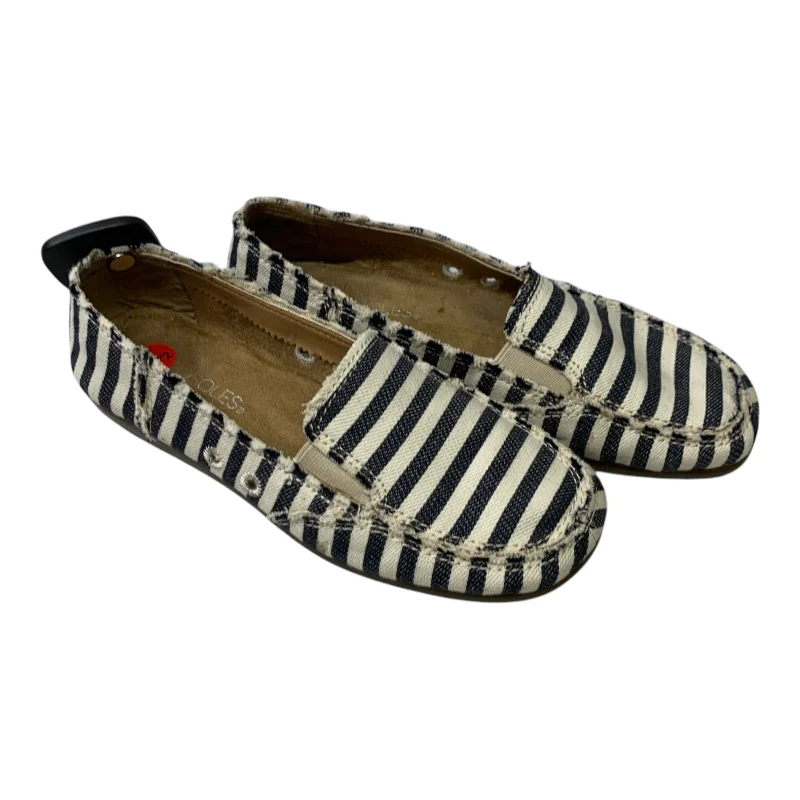 Flats for men with arch padding -Shoes Flats By Aerosoles In Black & White, Size: 6.5