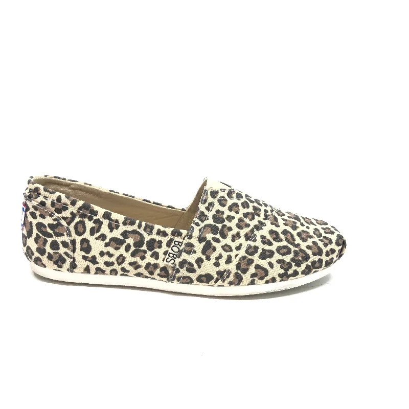 Flats with drizzly frost strolls -Shoes Flats By Bobs In Animal Print, Size: 7