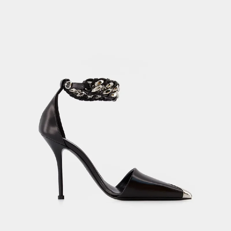 High heels for foggy evening strolls -ALEXANDER MCQUEEN Punk Pumps for Women