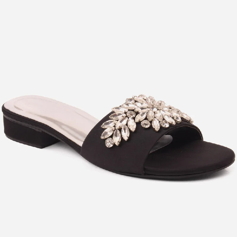 Slippers with knobby texture -Women "ESTI" Block Heel Decorated Slip On Slippers