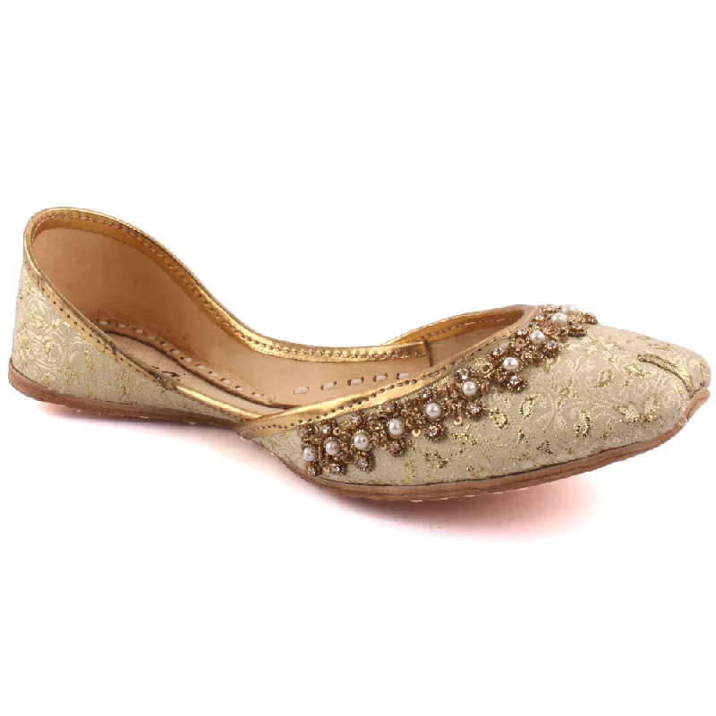 Slippers with bold nap hues -Women CHERA Indian Khussa Slippers