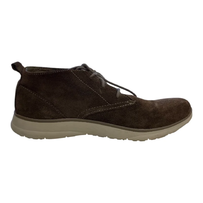 Flats for cold evening strolls -Shoes Flats By Eddie Bauer In Brown, Size: 10